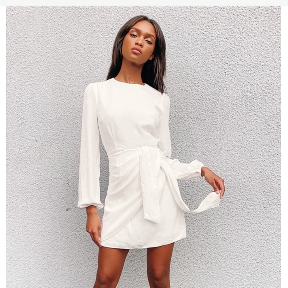 Lulu’s Believe it or Knot dress size M